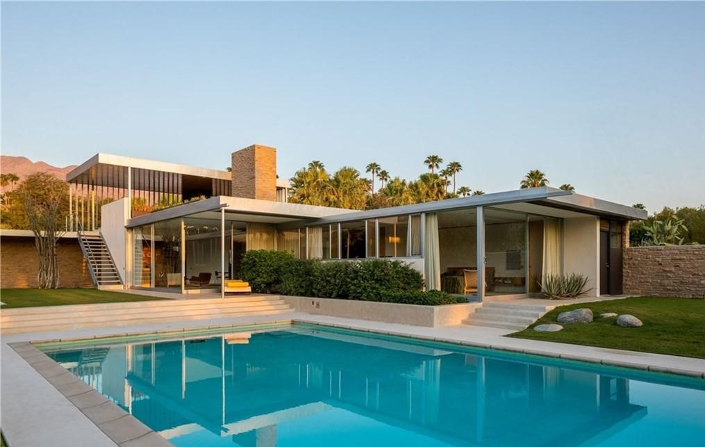 Famous Kaufmann Desert House in Palm Springs for Sale