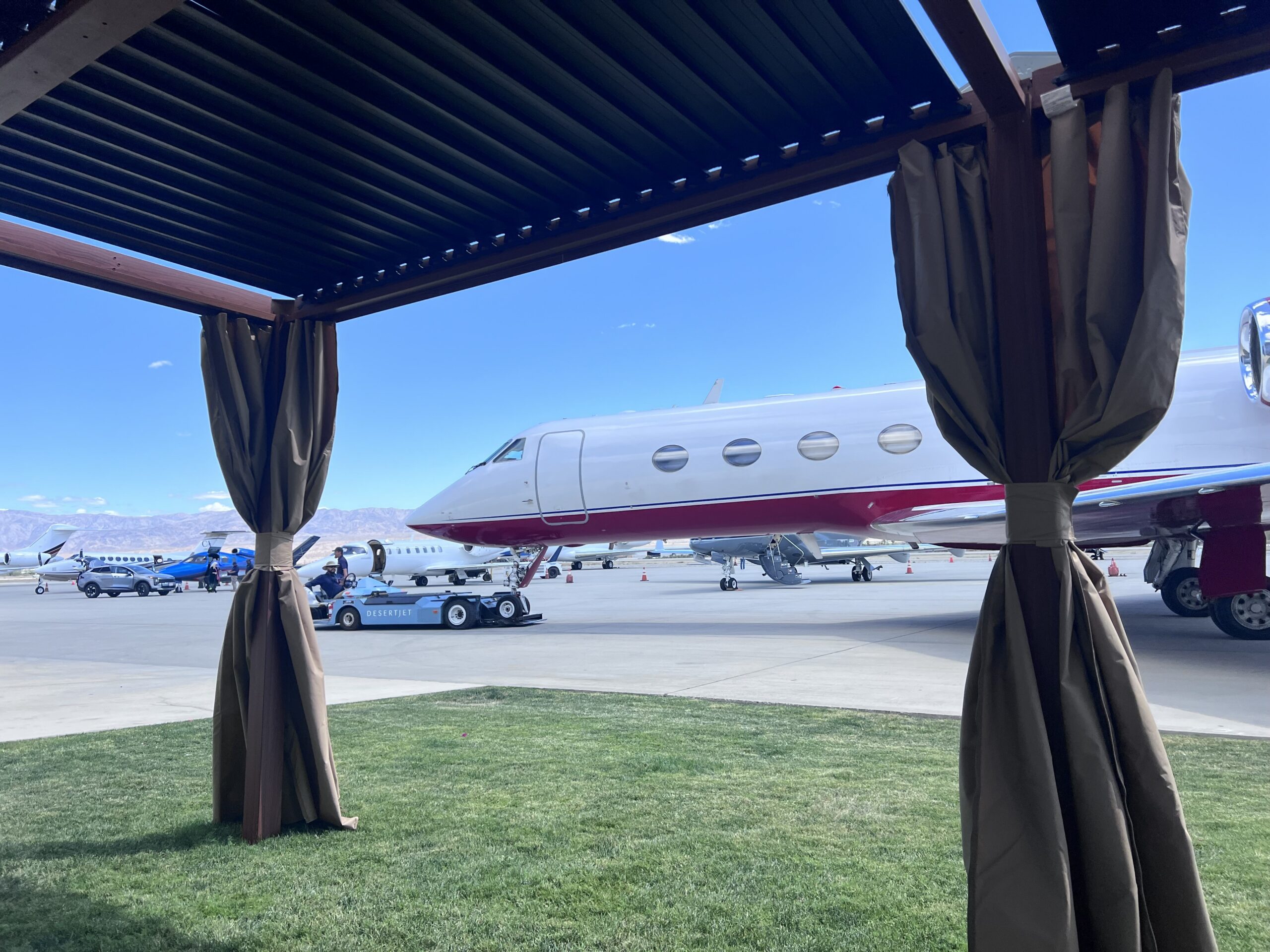 Desert Jet - Jetway image