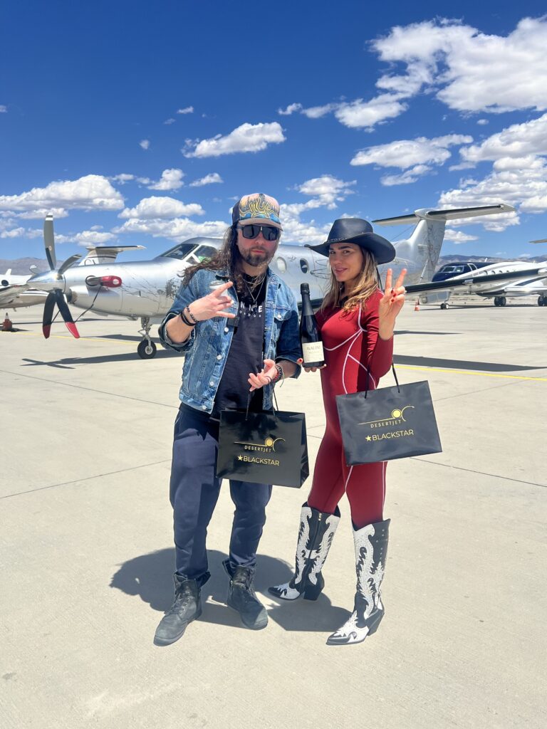 Desert Jet - greeting guests image